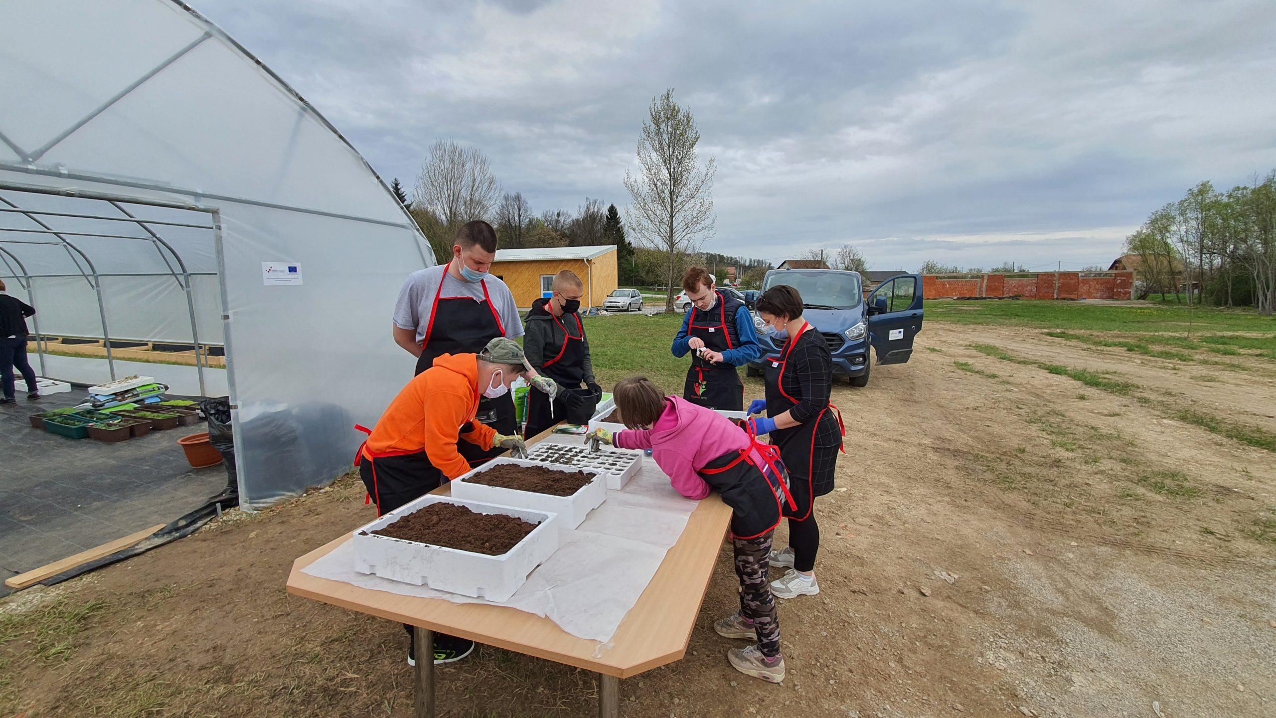 CROZ and the Association of Persons with Disabilities of the Sisak-Moslavina County have partnered to bring the Inclusive Farm to life
